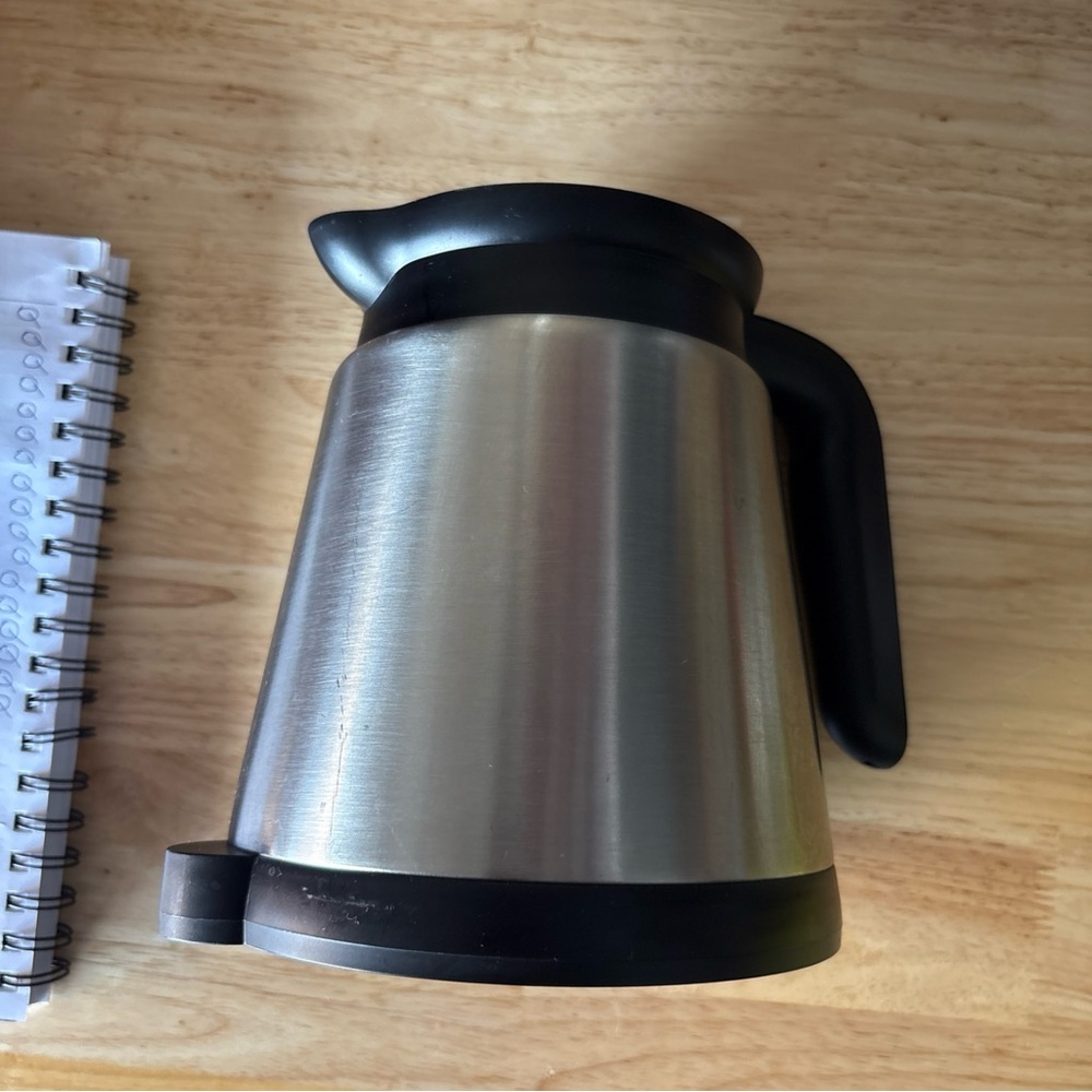 Keurig Black Coffee Carafe Base